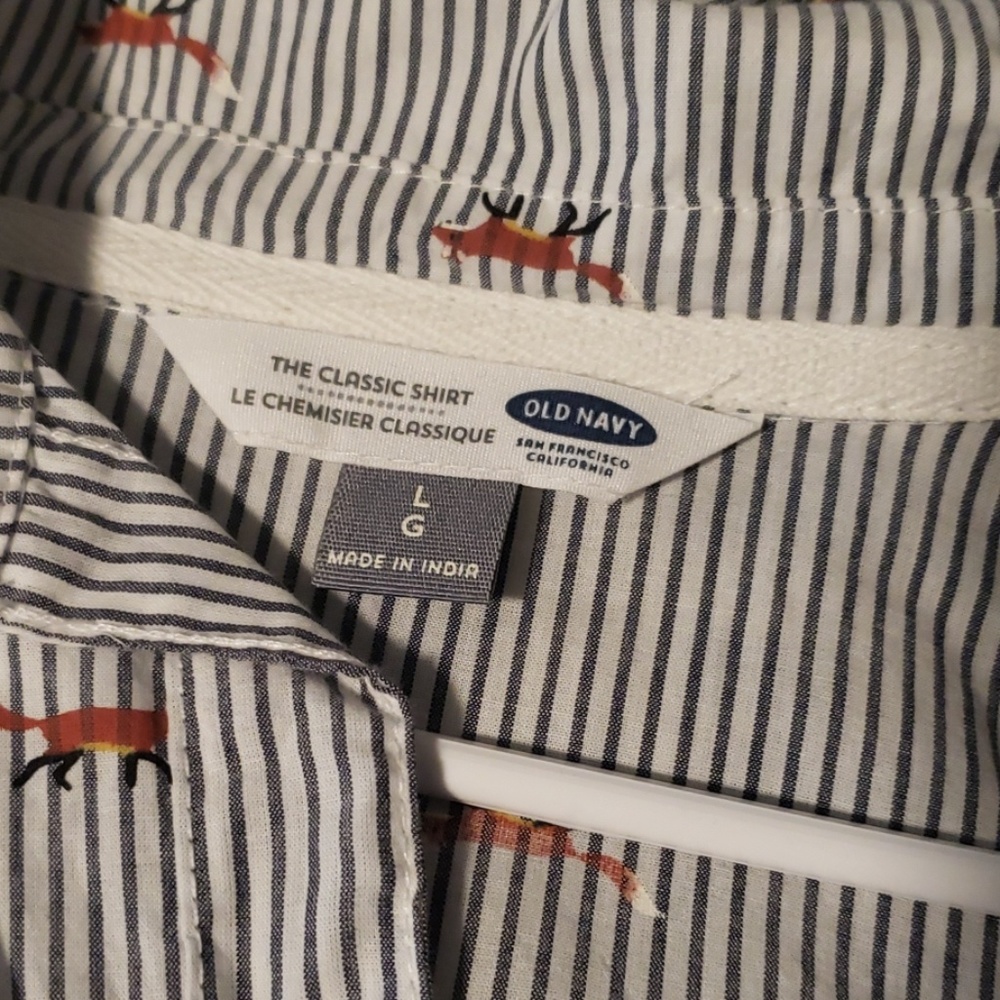 Button down - Picture 2 of 3